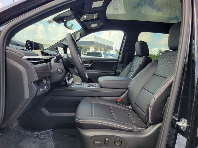 New 2025 GMC Sierra EV Denali image 24