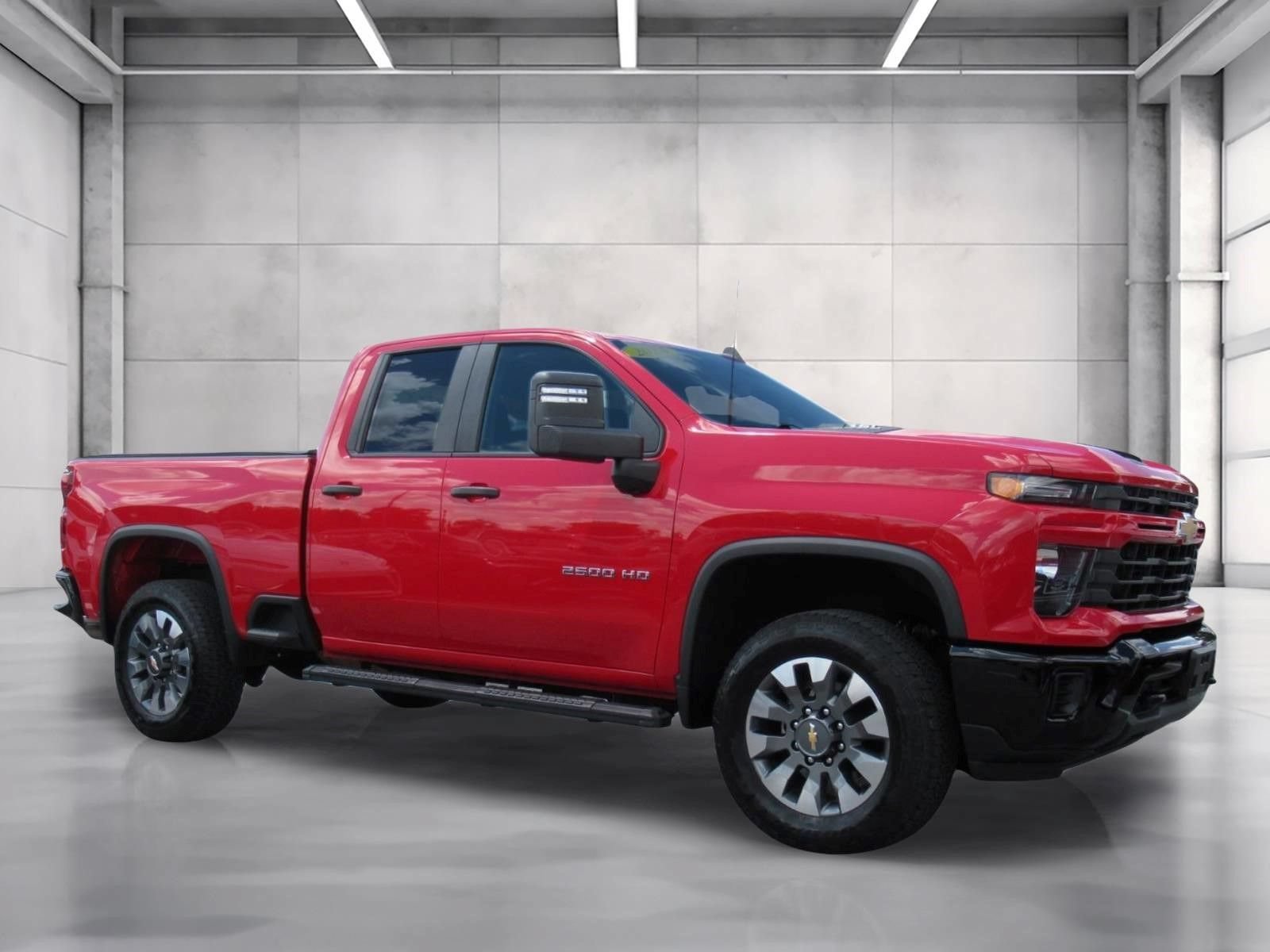 Used 2024 Chevrolet Silverado 2500 Custom w/ Custom Convenience Package RWD image 1
