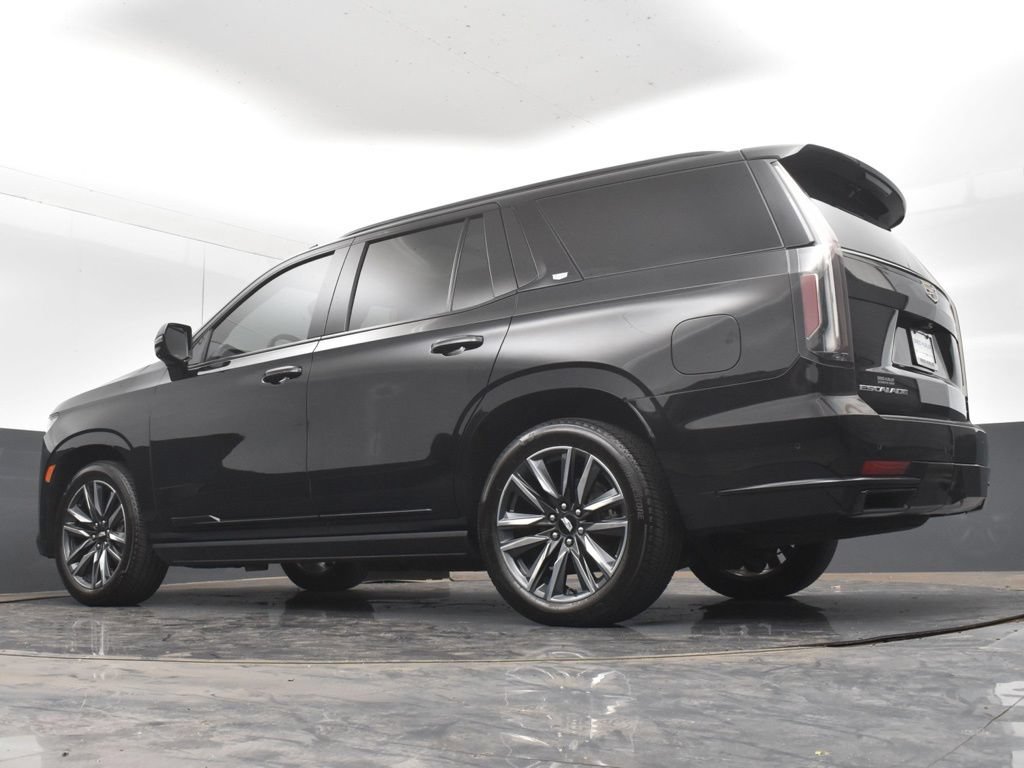 Used 2023 Cadillac Escalade Sport Platinum w/ Heavy-Duty Trailer Package AWD/4WD image 21