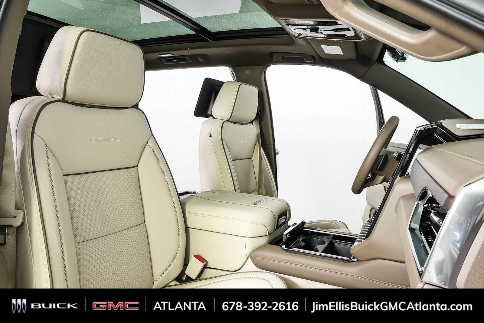 New 2026 GMC Yukon Denali w/ Denali Reserve Package AWD/4WD image 24