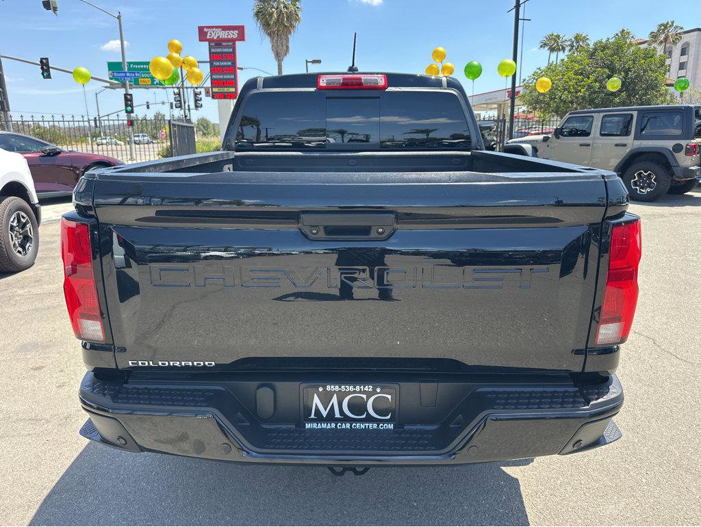 Used 2024 Chevrolet Colorado Z71 w/ Z71 Convenience Package 2 AWD/4WD image 12