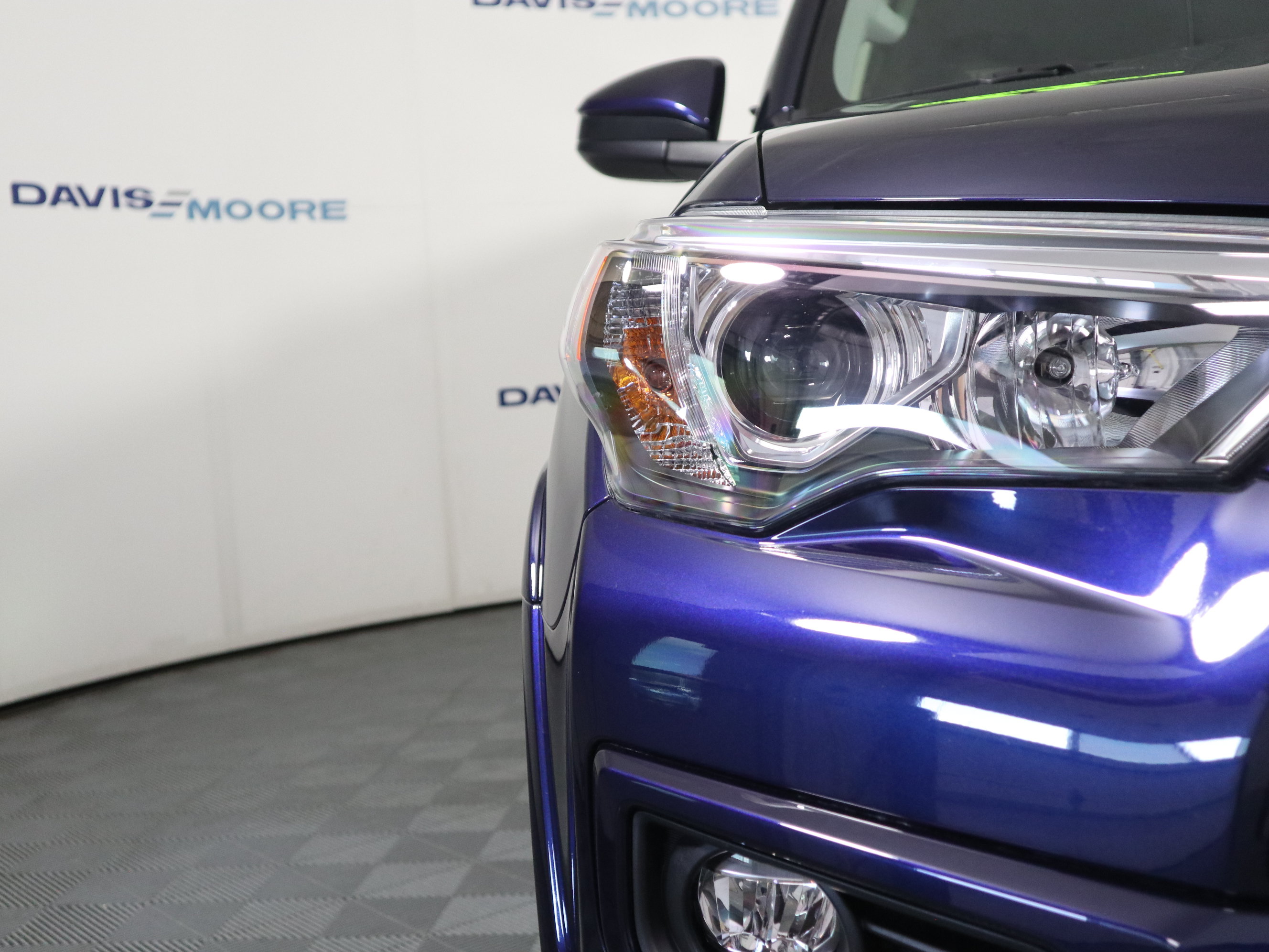 Used 2024 Toyota 4Runner TRD Sport AWD/4WD image 3