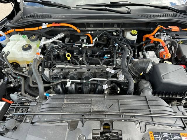 Used 2023 Ford Escape SE image 9