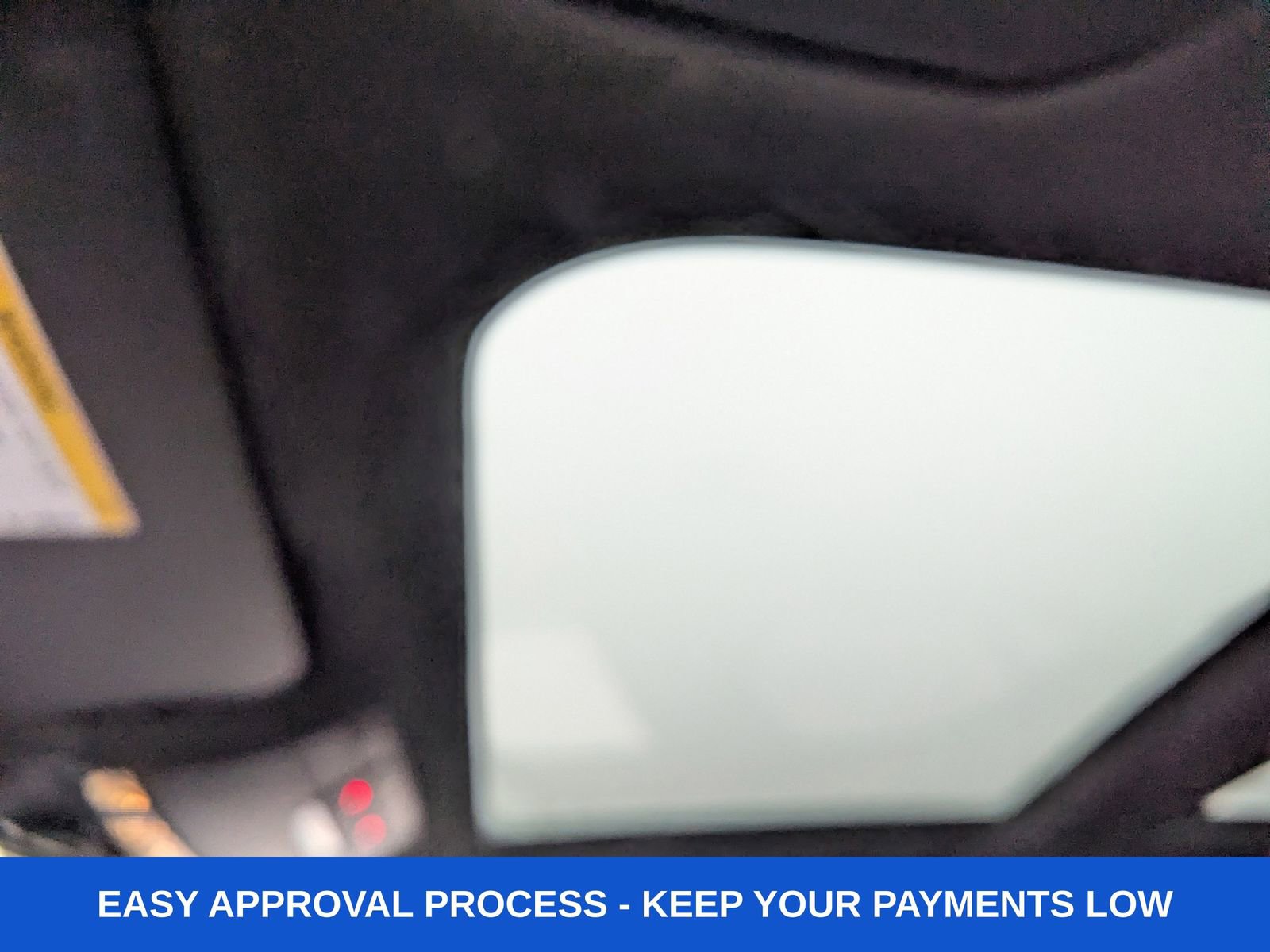 Used 2019 Mercedes-Benz GLC 300 4MATIC w/ Premium Package image 22