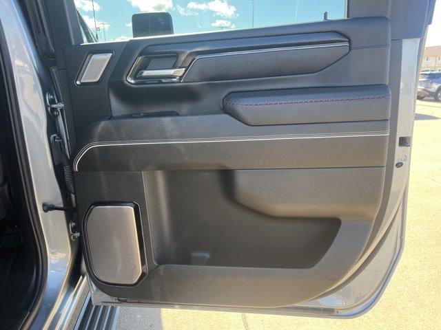 Used 2025 GMC Sierra 2500 AT4X w/ Snow Plow Prep/Camper Package image 46