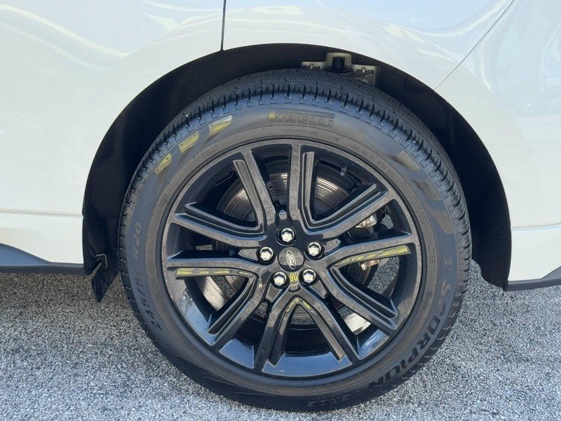 Used 2023 Ford Edge ST-Line AWD/4WD image 7