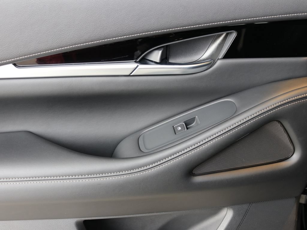 Certified 2025 INFINITI QX60 Pure AWD/4WD image 27
