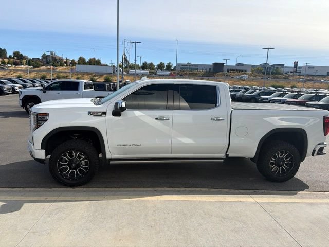 Used 2024 GMC Sierra 1500 Denali w/ Denali Reserve Package AWD/4WD image 4
