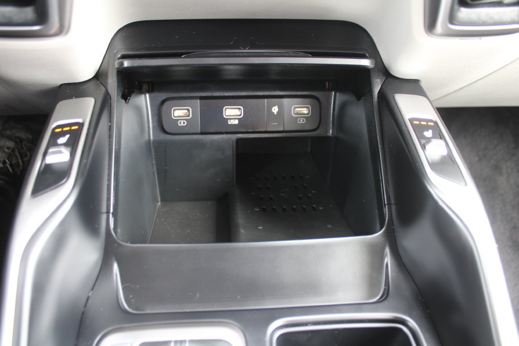 Certified 2023 Kia Sorento EX w/ Panoramic Sunroof Package FWD image 40