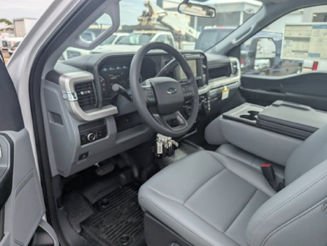 New 2027 Ford F250 XL w/ XL Driver Assist Package AWD/4WD image 11
