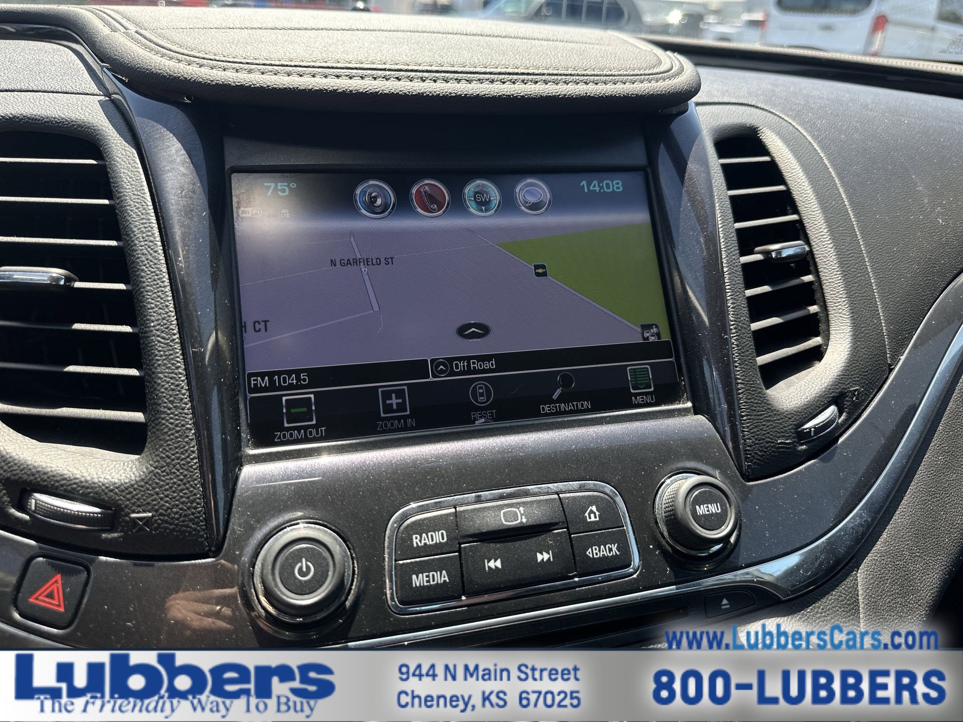 Used 2017 Chevrolet Impala Premier w/ Enhanced Convenience Package FWD image 18