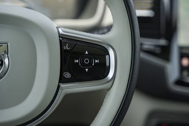 Certified 2024 Volvo XC90 B6 Plus w/ Protection Package Premier AWD/4WD image 29