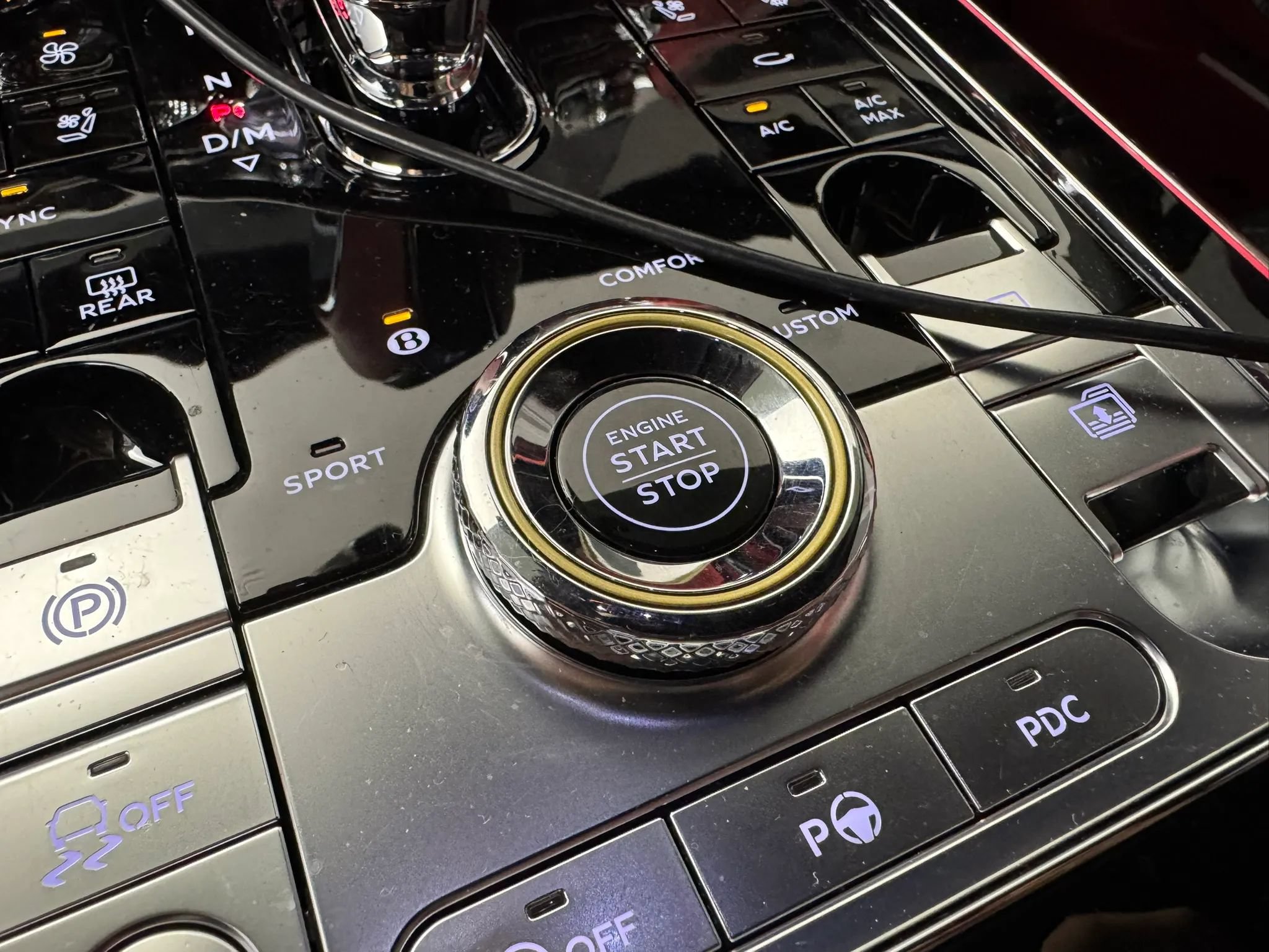 Used 2022 Bentley Flying Spur V8 AWD/4WD image 19