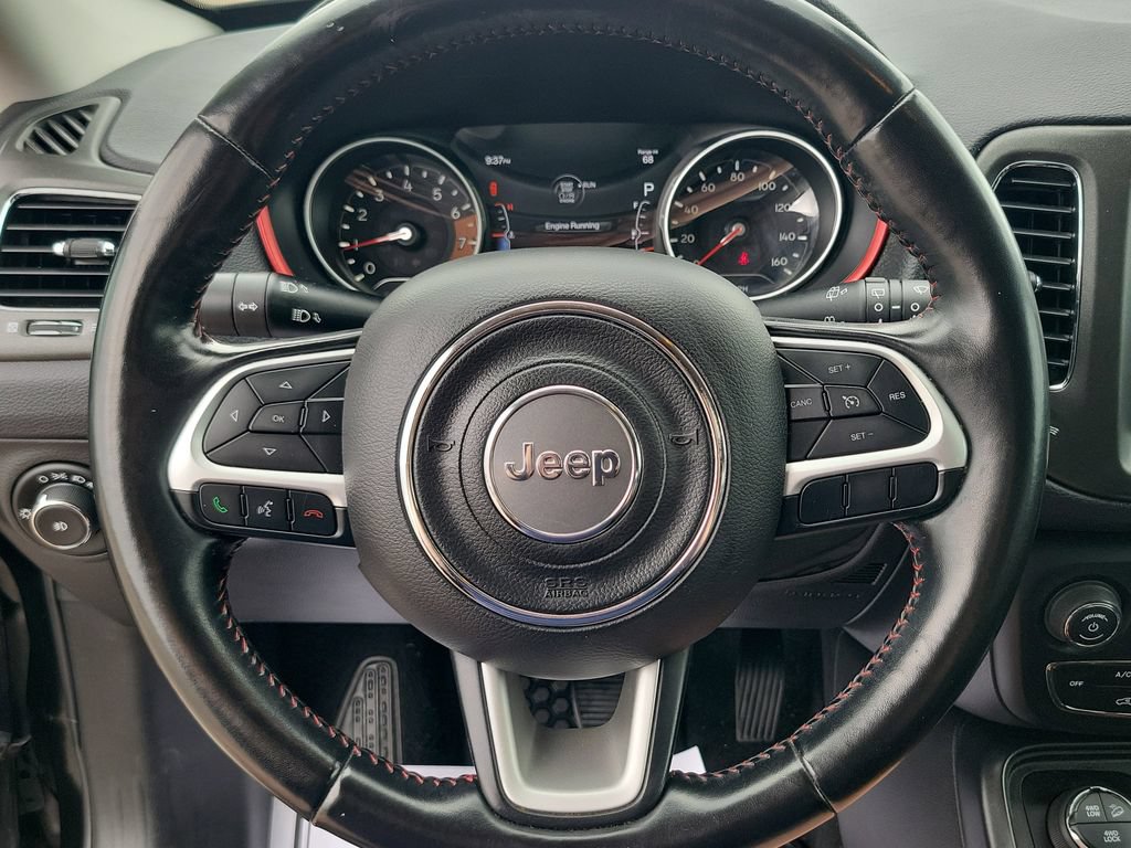 Used 2020 Jeep Compass Trailhawk AWD/4WD image 14