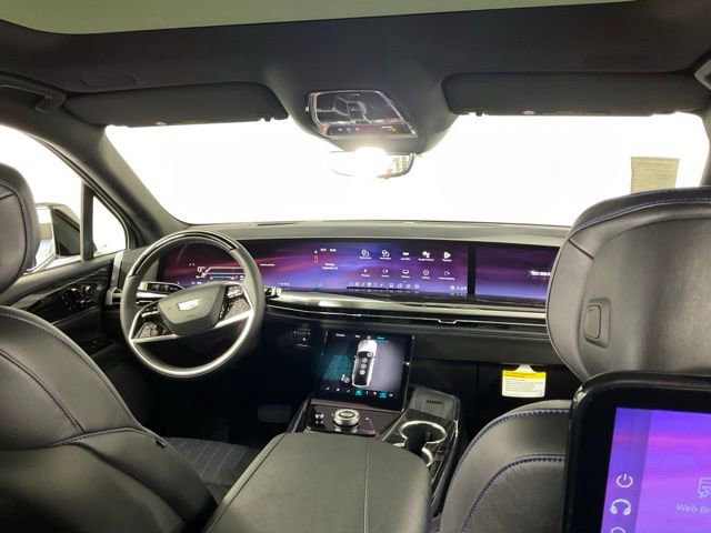 New 2026 Cadillac Escalade IQ Sport 1 w/ LPO, ONYX Package image 16
