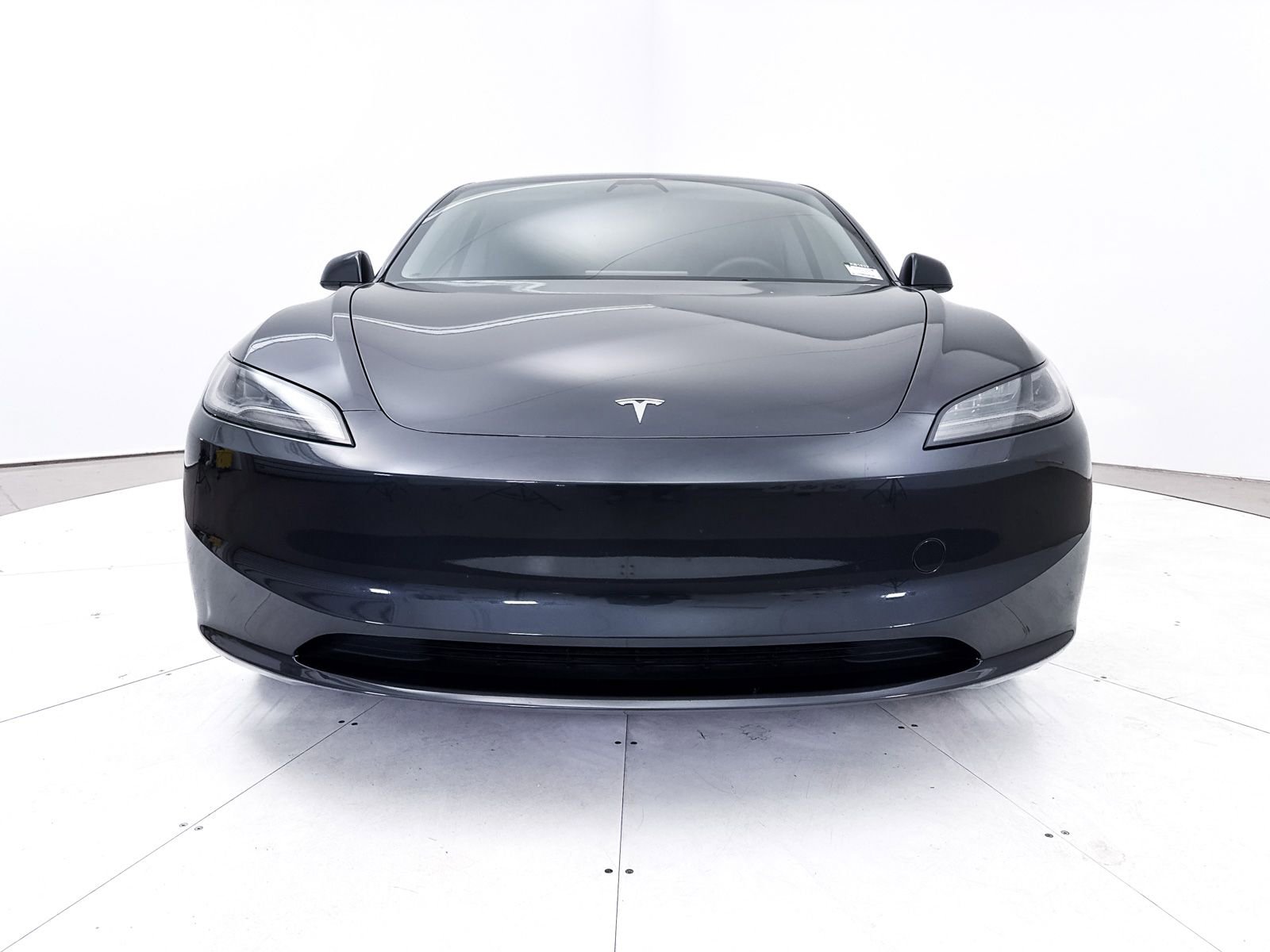 Used 2024 Tesla Model 3 Standard Range image 11