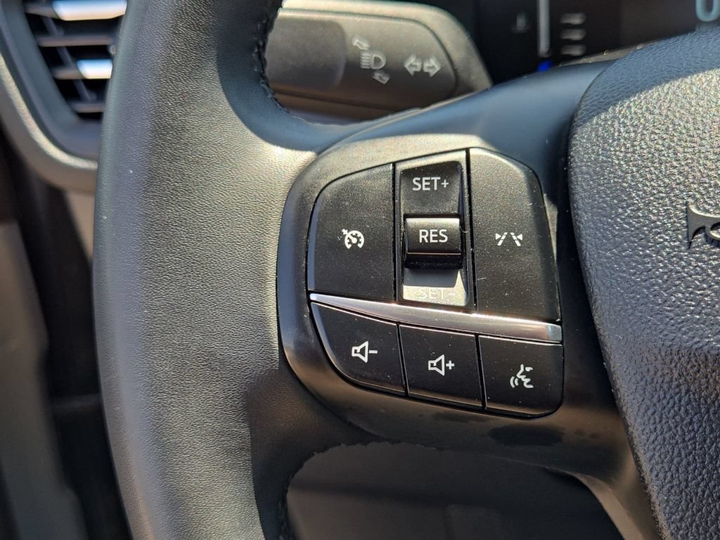 Used 2023 Ford Escape Active FWD image 23
