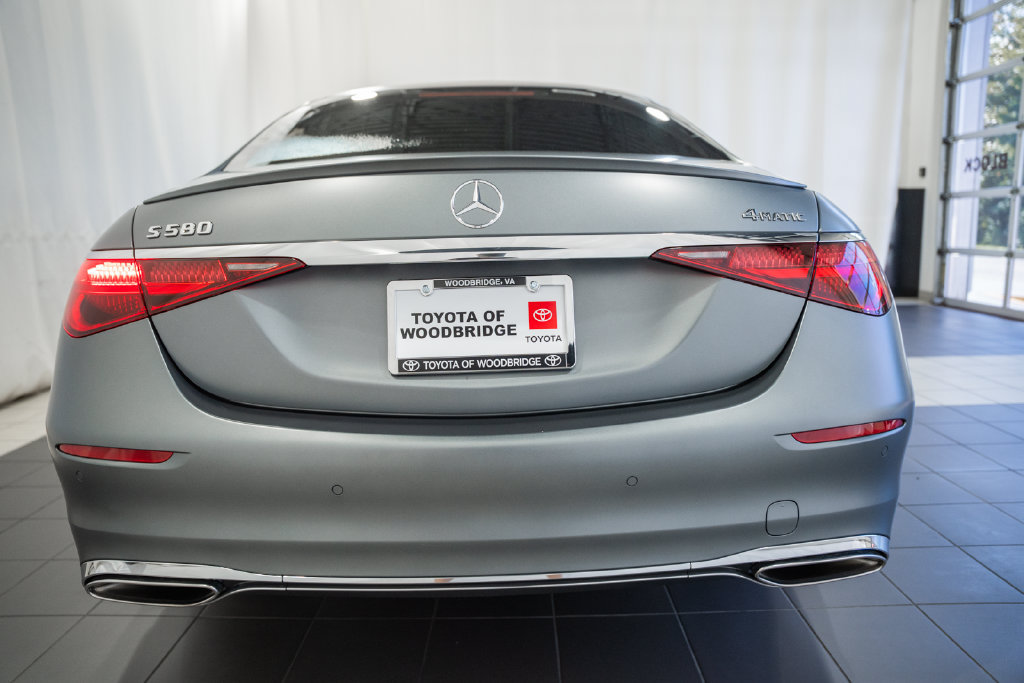 Used 2024 Mercedes-Benz S 580 4MATIC Sedan image 5