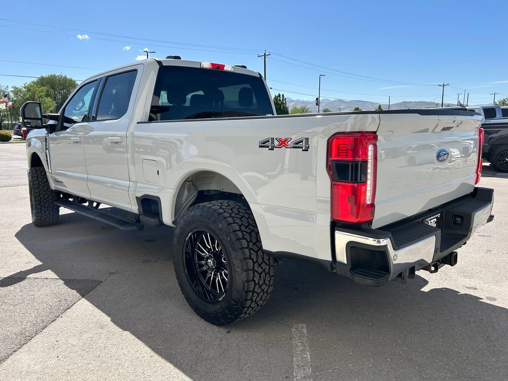 Used 2026 Ford F350 Lariat AWD/4WD image 4