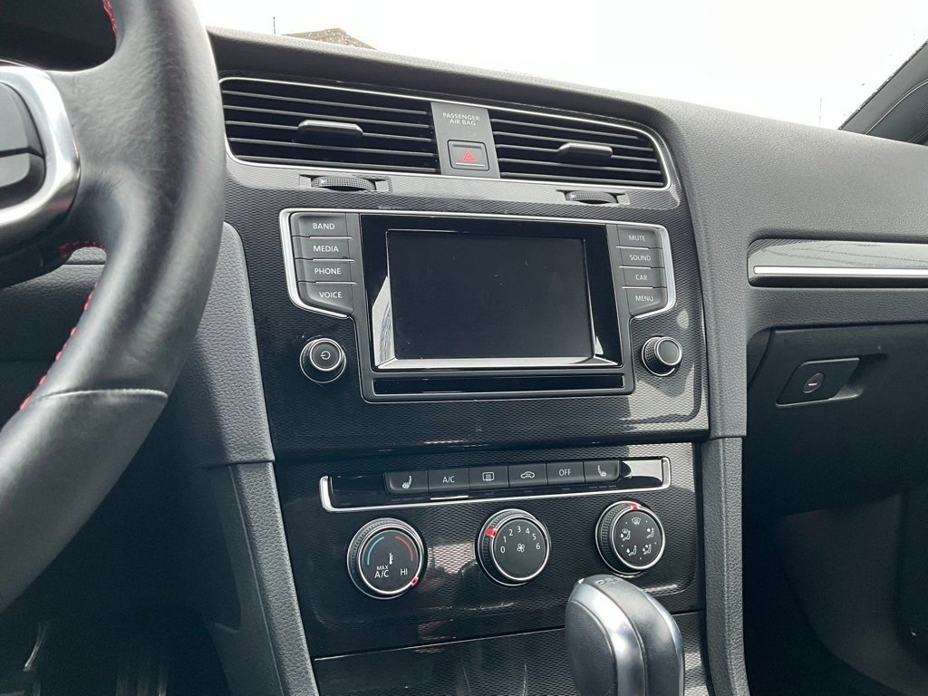 Used 2015 Volkswagen GTI S image 16