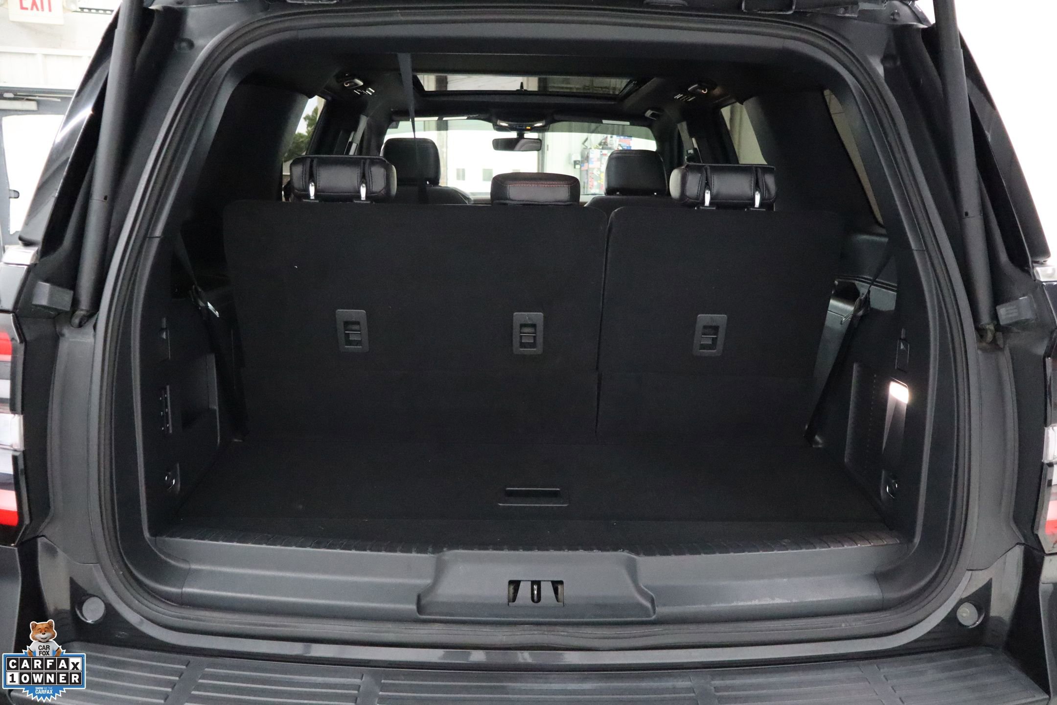 Used 2024 Ford Expedition Limited image 28