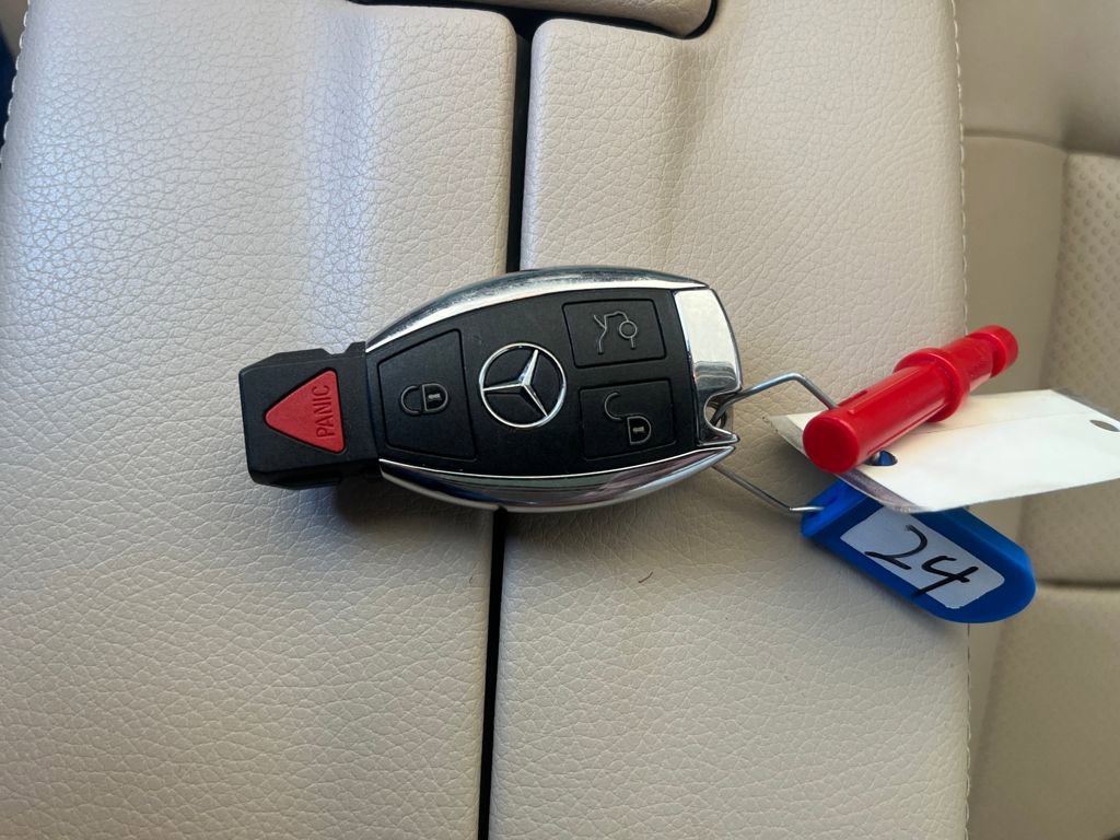 Used 2014 Mercedes-Benz E 350 Sedan image 30