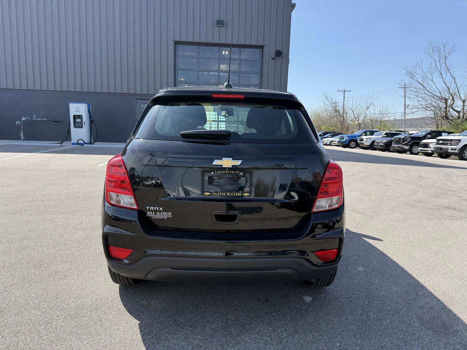 Used 2018 Chevrolet Trax LS FWD image 4