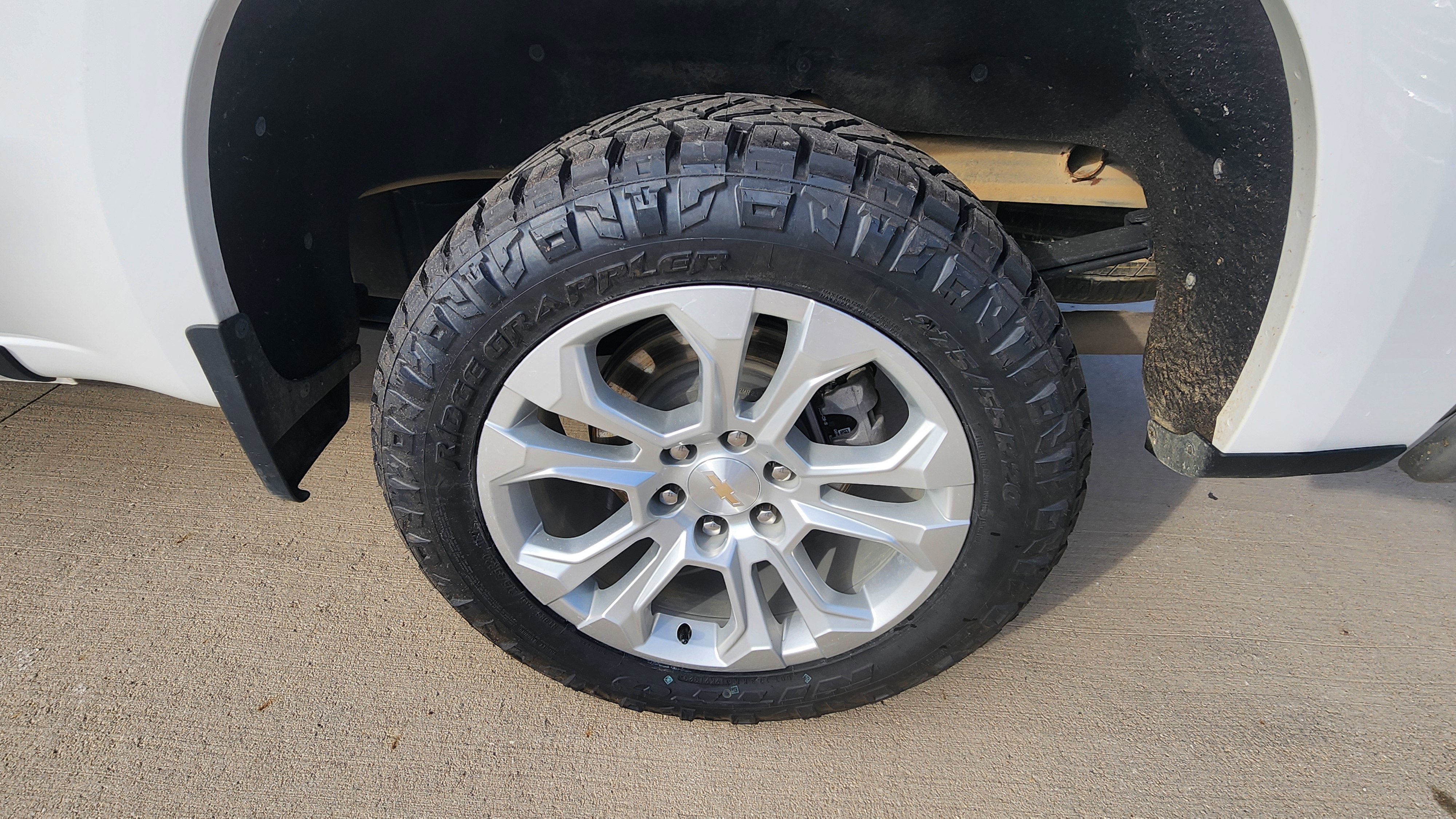 Certified 2023 Chevrolet Silverado 1500 LTZ w/ Technology Package image 10