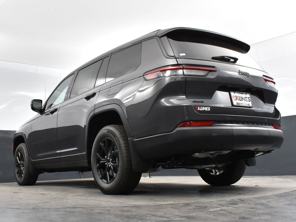 Used 2025 Jeep Grand Cherokee L Altitude image 53