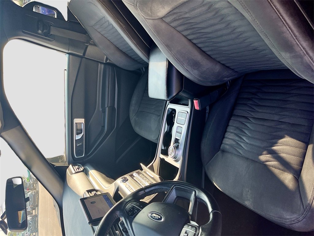 Used 2020 Ford Explorer XLT image 20