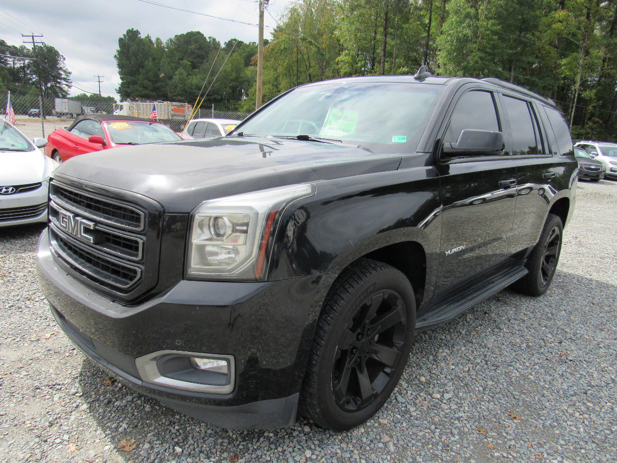 Used 2019 GMC Yukon SLT w/ Graphite Performance Edition image 1
