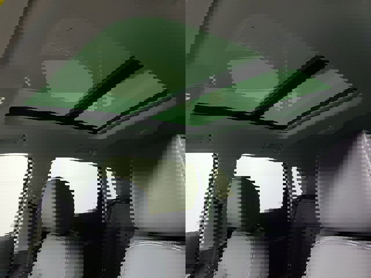 Certified 2021 Audi e-tron Premium w/ Convenience Plus Package image 18