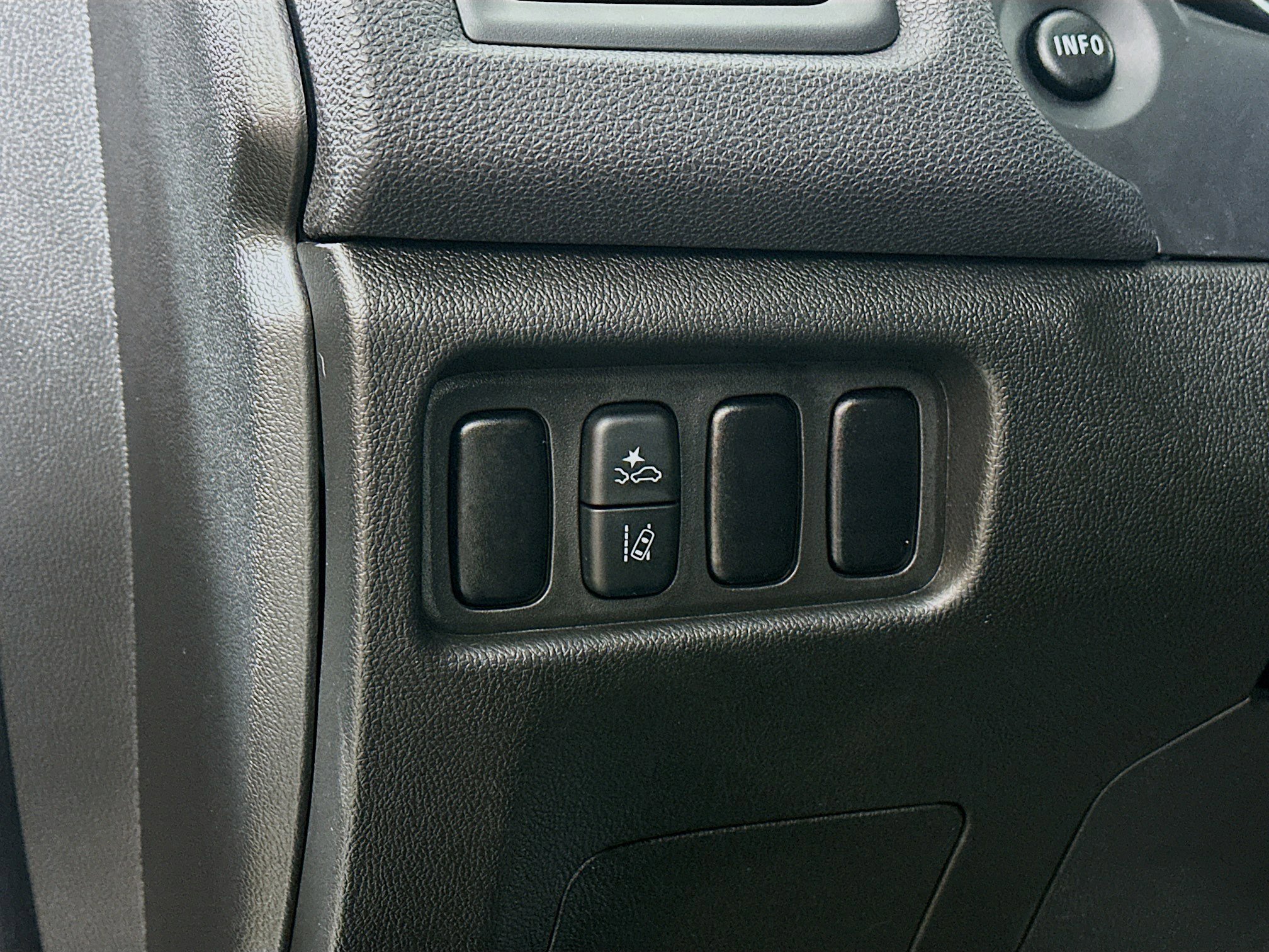 Used 2024 Mitsubishi Outlander Sport ES AWD/4WD image 10