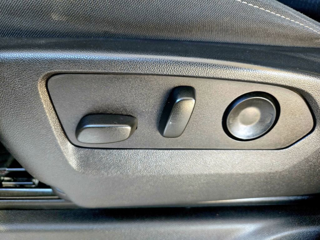 Used 2023 Chevrolet Silverado 1500 LT Trail Boss w/ Protection Package image 27