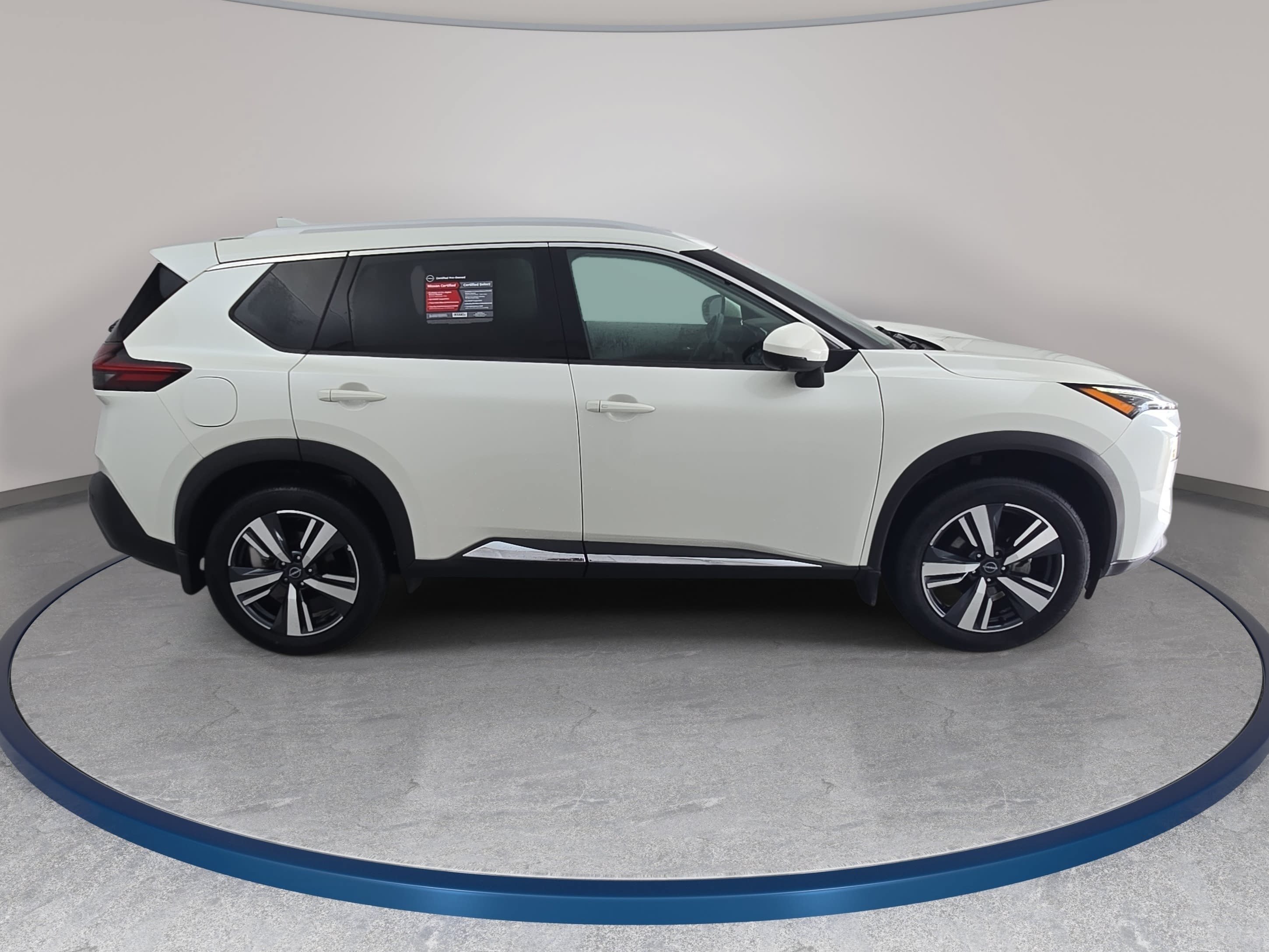 Certified 2023 Nissan Rogue SL AWD/4WD image 4