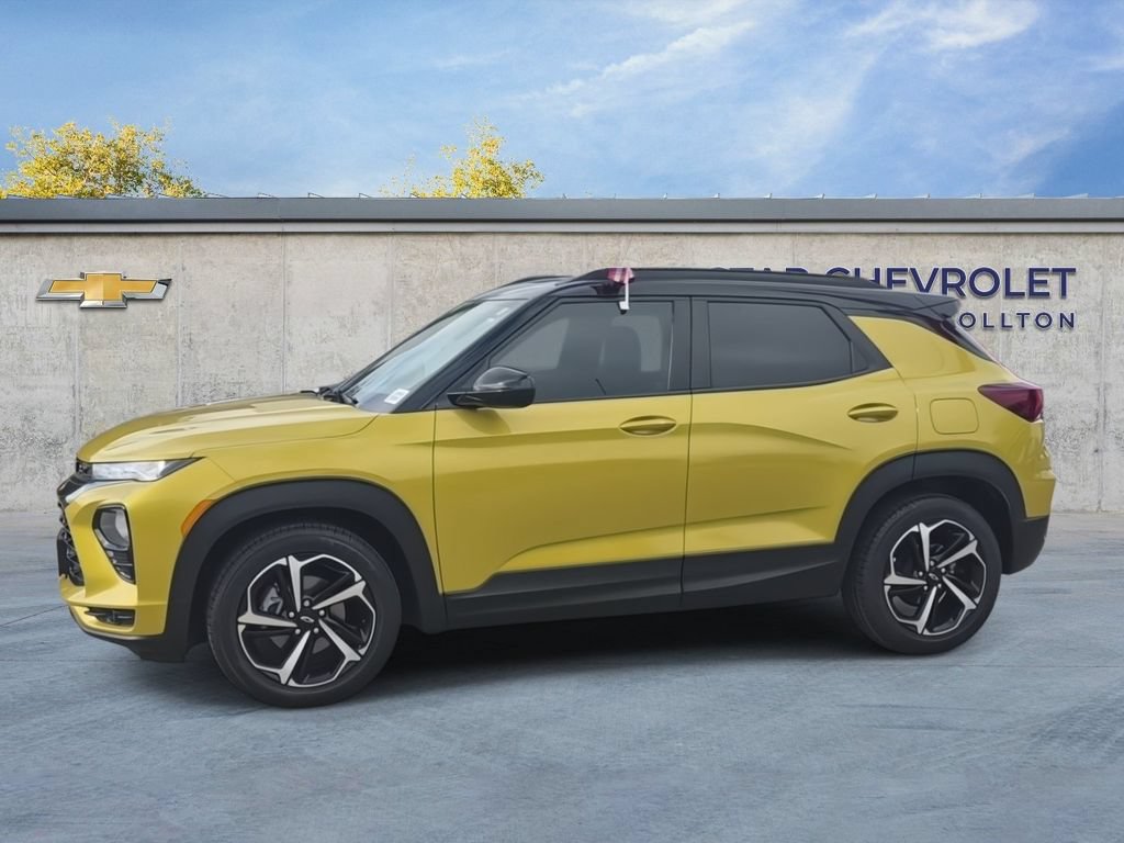 Used 2023 Chevrolet TrailBlazer RS w/ Sun and Liftgate Package FWD image 4
