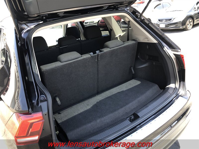 Used 2019 Volkswagen Tiguan S w/ 3rd Row Seat Package AWD/4WD image 19