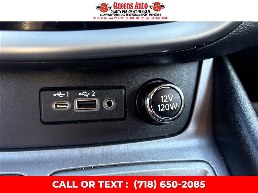 Used 2023 Nissan Murano SV image 46