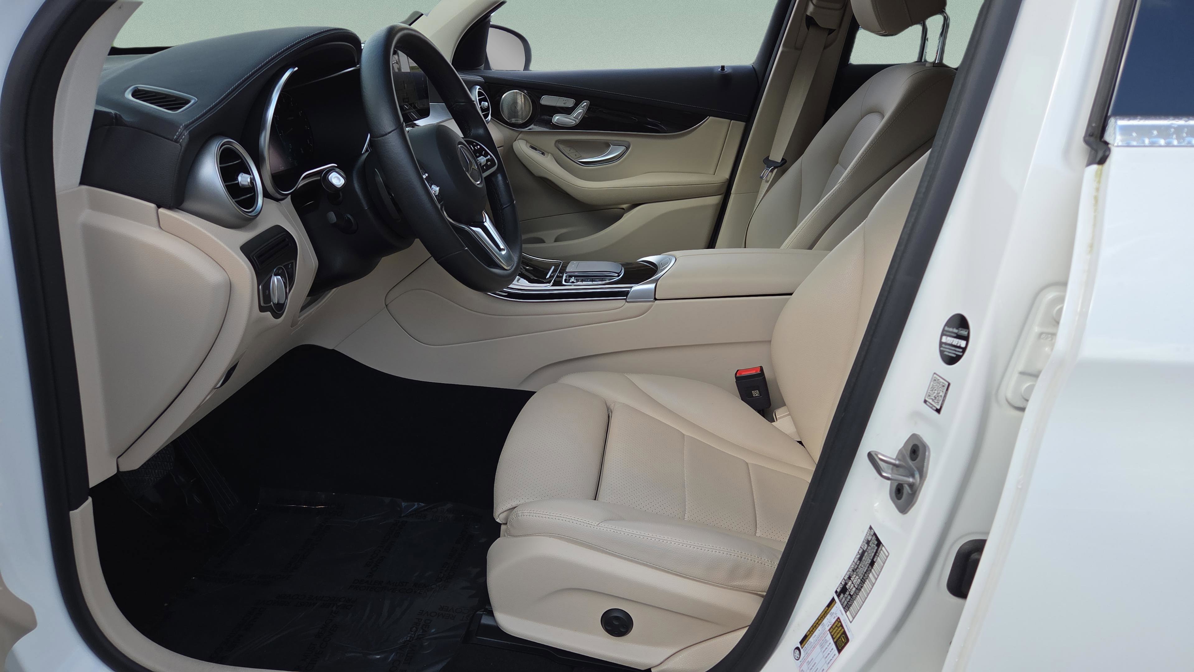 Certified 2023 Mercedes-Benz GLC 300 4MATIC Coupe image 9
