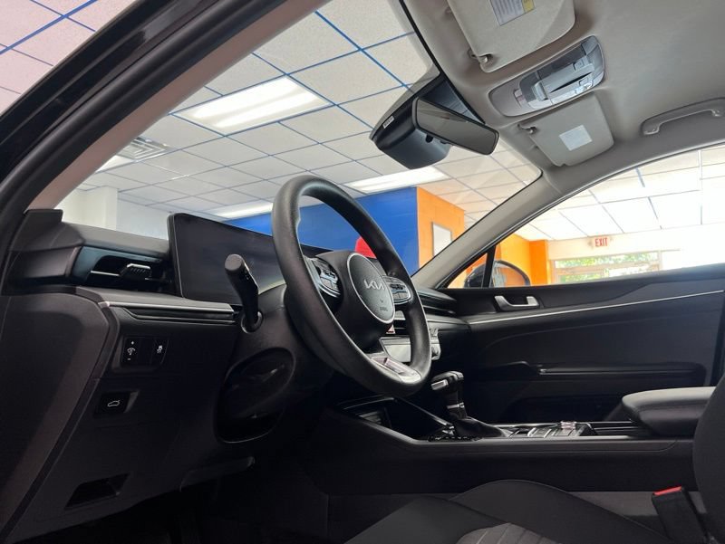 New 2026 Kia K5 LXS FWD image 18
