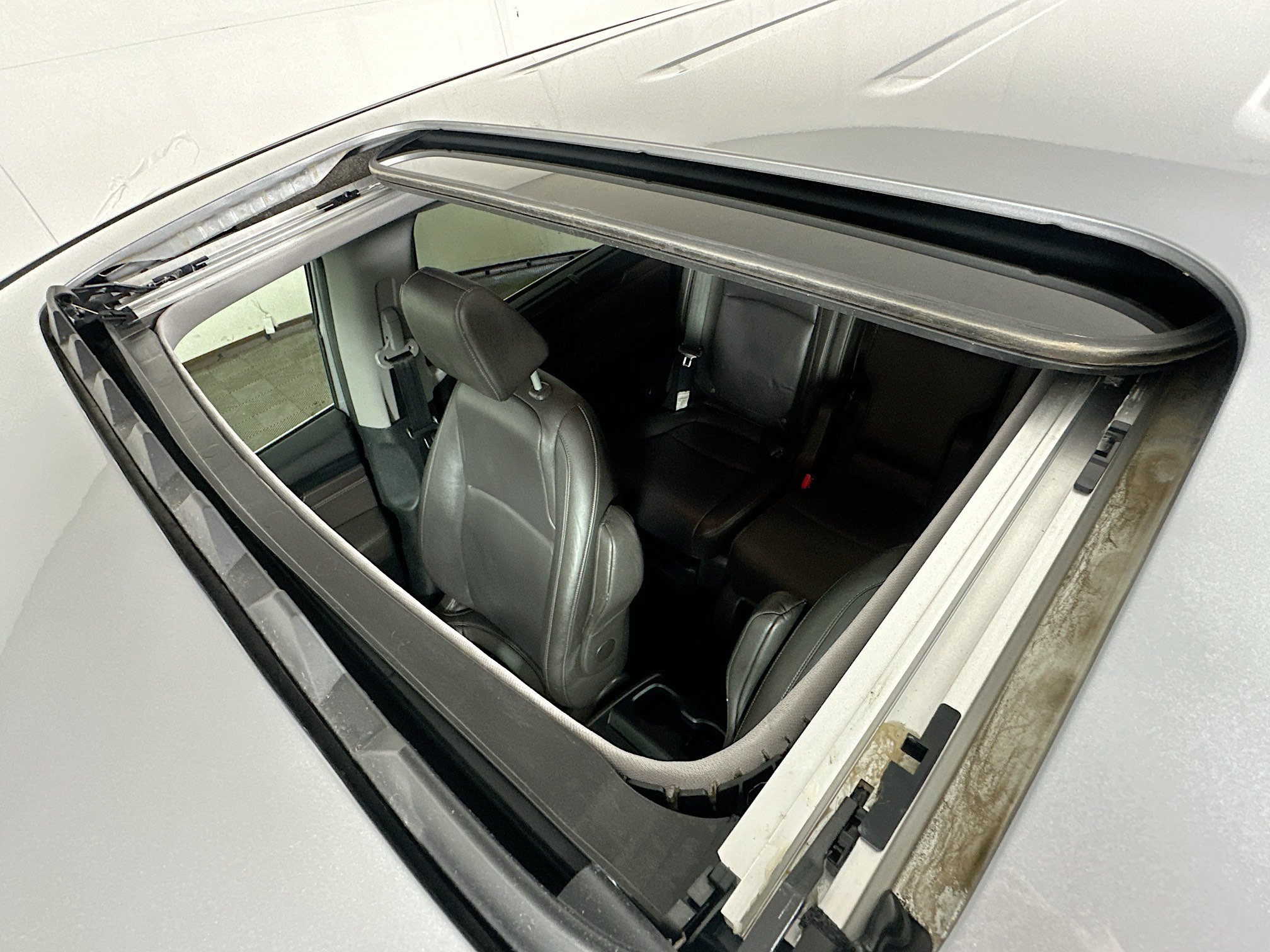 Used 2023 Honda Odyssey EX-L image 19