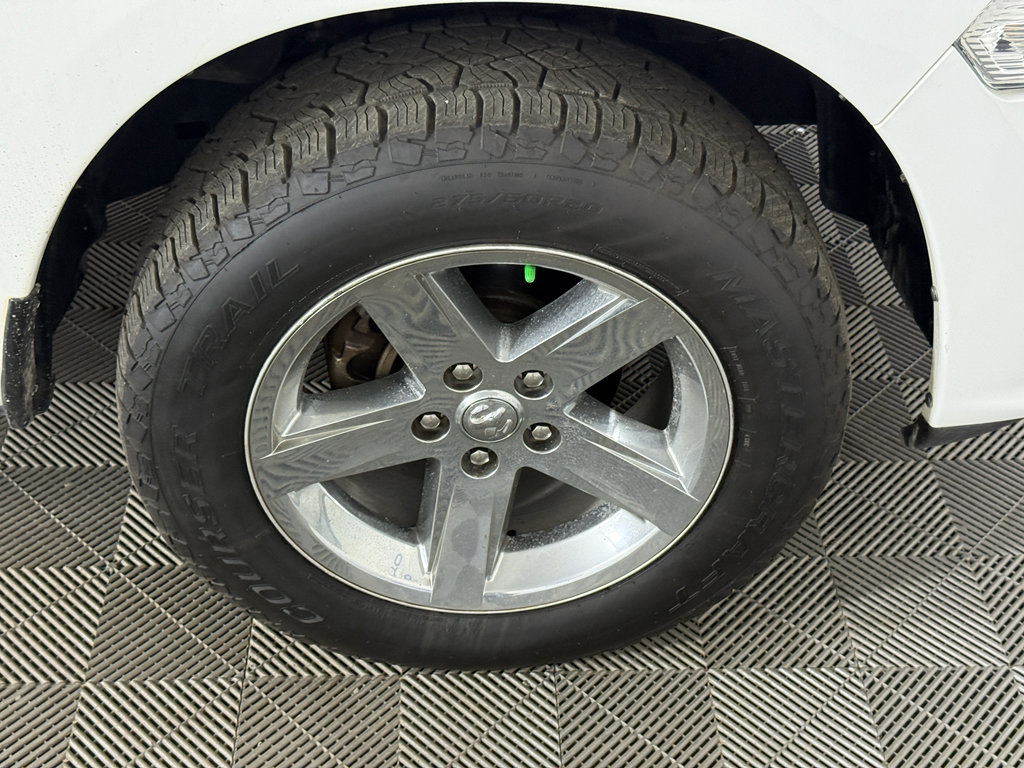 Used 2017 RAM 1500 Express image 8