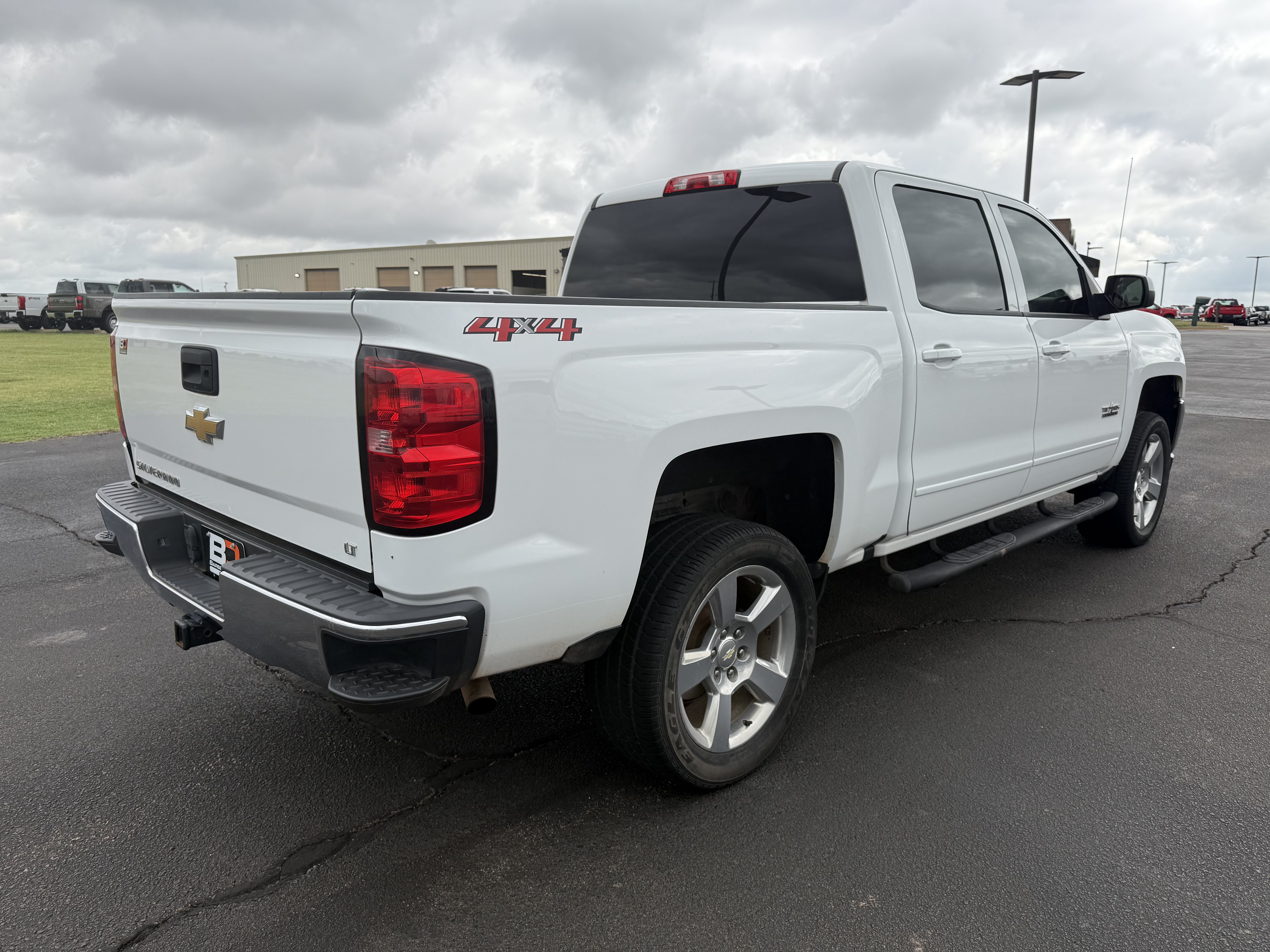 Used 2018 Chevrolet Silverado 1500 LT w/ Texas Edition AWD/4WD image 3
