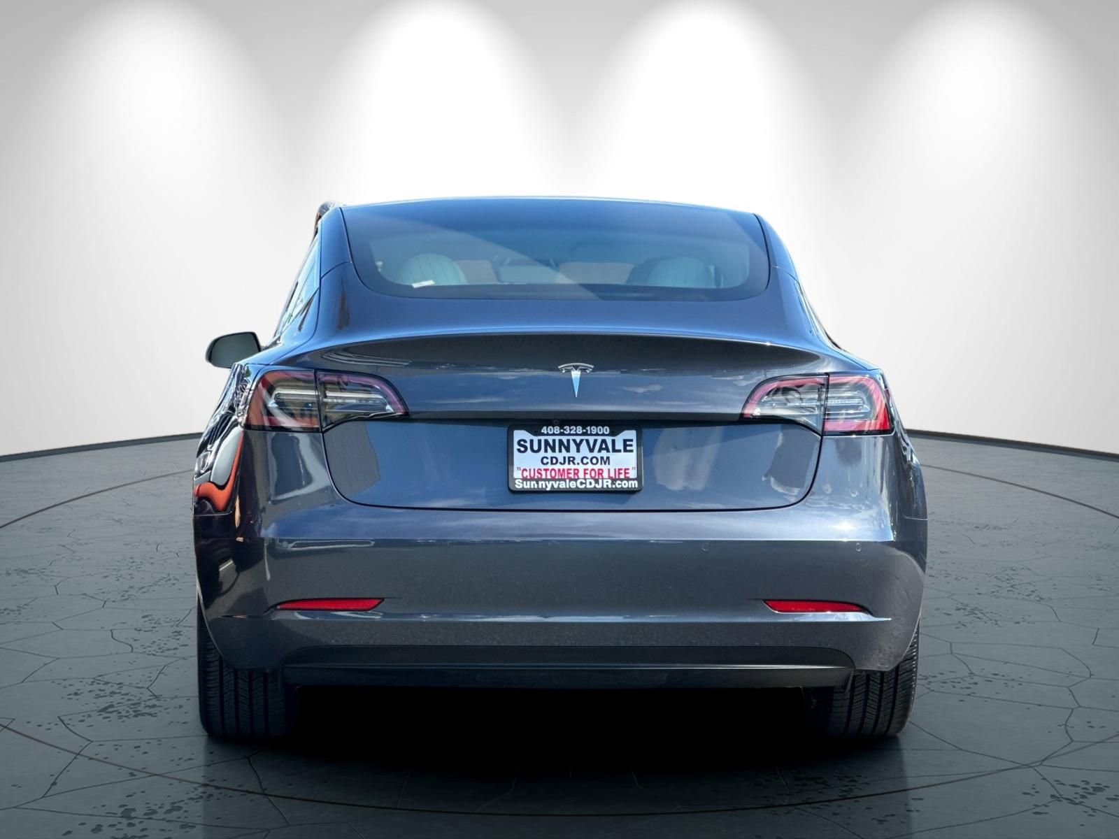Used 2020 Tesla Model 3 Standard Range Plus RWD image 5