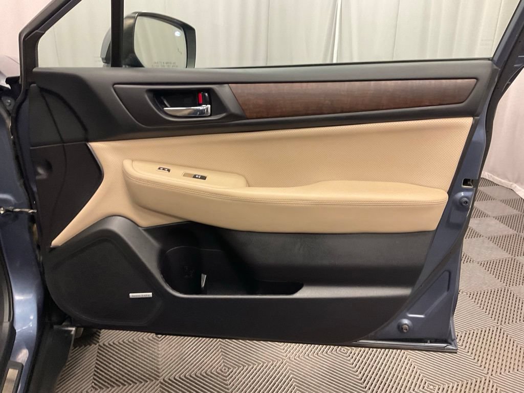 Used 2017 Subaru Outback 2.5i Limited AWD/4WD image 27