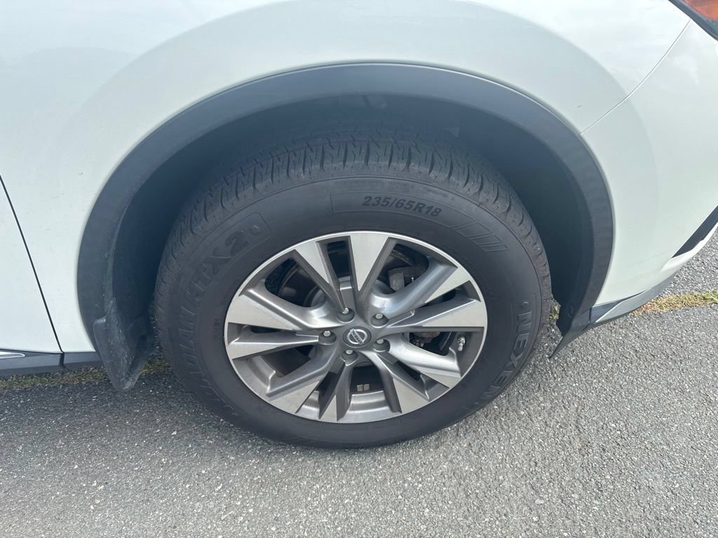 Used 2018 Nissan Murano SV AWD/4WD image 9
