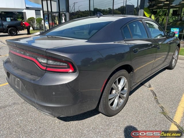 Certified 2022 Dodge Charger SXT w/ Cold Weather Package AWD/4WD image 3