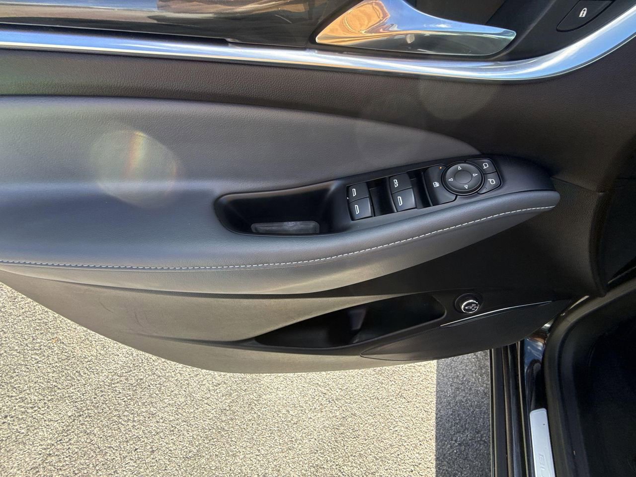 Certified 2023 Buick Enclave Essence w/ Experience Buick Package image 29