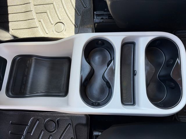 Used 2019 Chrysler Pacifica L FWD image 31