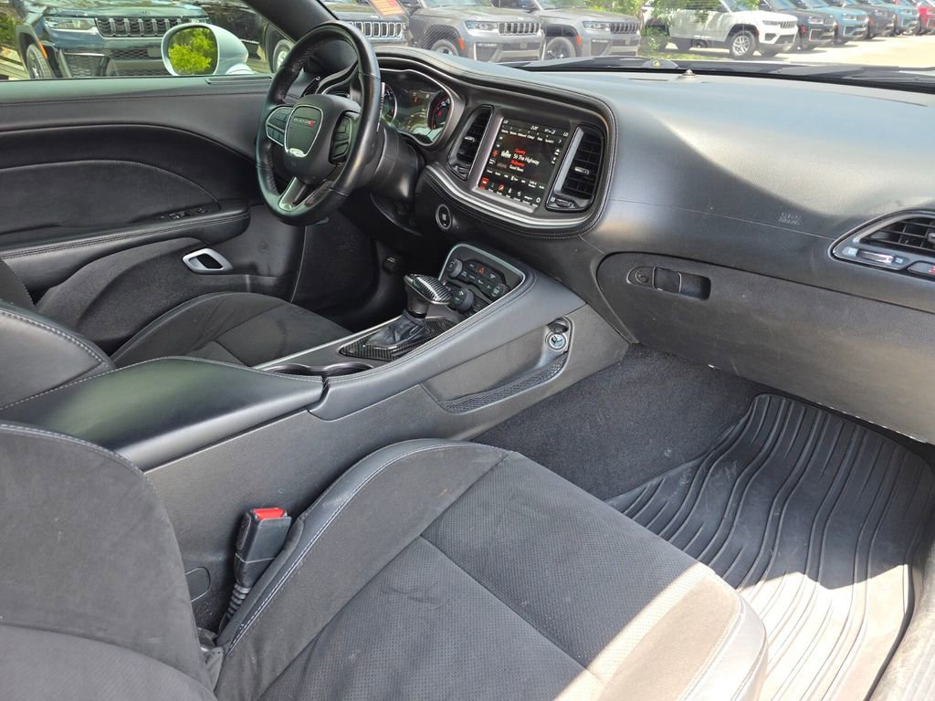 Used 2021 Dodge Challenger R/T Scat Pack w/ Plus Package RWD image 9